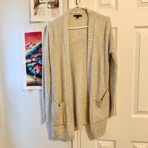 American Eagle cardigan beige (size small)